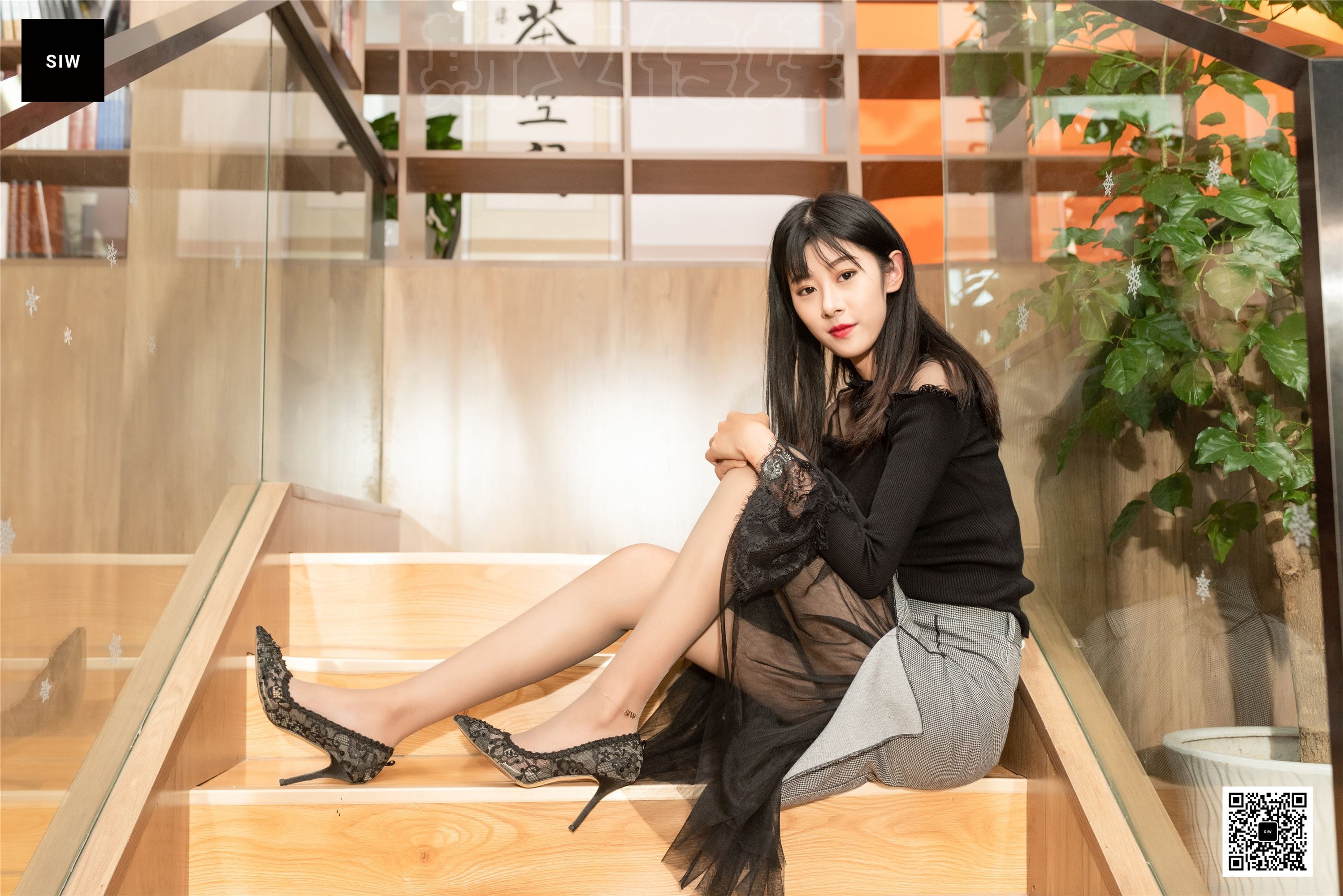 SIW斯文传媒 064 蕾丝花边黑灰拼色优雅淑女连衣裙 - 龙哥